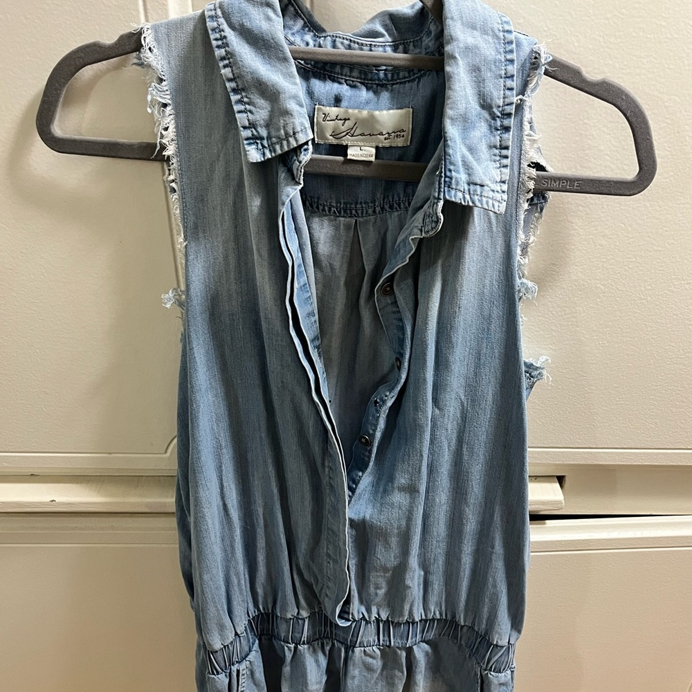 Vintage Havana shorts romper, distressed style.Front pockets,super soft.